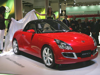 【フランクフルトモーターショー07】ダイハツ OFC-1 …ルーフをスマートに収納 画像