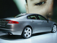 【フランクフルトモーターショー07】ジャガー XF　流麗写真蔵 画像