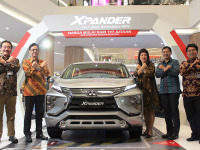 三菱 エクスパンダー、量産第一号車がラインオフ…受注好調で増産前倒しへ 画像