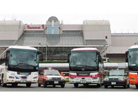 東京2020オリンピック・パラリンピック特別ナンバーの交付開始…空の玄関口でPR 画像