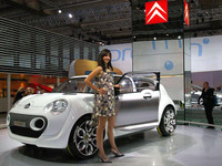 【フランクフルトモーターショー07】シトロエン Cカクタス　痛い写真蔵 画像