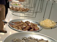 【フランクフルトショー2001続報】サーブの食事に見る「量より質」 画像