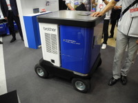 【危機管理産業展2017】ブラザー、ワゴン型燃料電池システムを参考出品…カセットボンベで稼働 画像