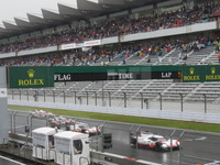 【WEC 第7戦 富士】決勝6時間レースがスタート…しかし霧が悪化して、1時間20分後に赤旗中断 画像