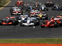 FIA、08年度F1カレンダー改訂版を発表 画像