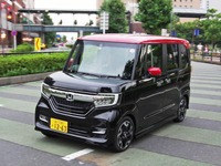 【ホンダ N-BOX 試乗】カスタムターボ以外にも15インチが欲しい…井元康一郎 画像