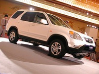 【新型ホンダ『CR-V』】正常進化デザインの2代目「印象を築く」 画像