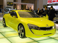 【フランクフルトモーターショー07】キアのハイブリッド　何かに似てる写真蔵 画像