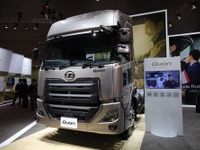 【東京モーターショー2017】UDトラックスのフラッグシップ…クオン 新型［詳細画像］ 画像