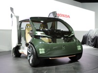 【東京モーターショー2017】ホンダ NeuV…“ココロ”を持つ自動運転EVコミューター［詳細画像］ 画像