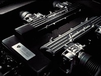 【ランボルギーニ『ムルチエラーゴ』】フルタイム4WDが標準 画像