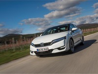 ホンダの燃料電池車クラリティ、eシャトルサービスに起用…COP23 画像