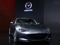 マツダ ロードスター RF、中国受注を開始…価格は33万9000元【広州モーターショー2017】 画像