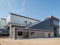 元舟問屋イメージの橋上駅舎…東武鉄道、東上線の新河岸駅に整備　12月3日使用開始 画像