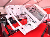 Rファンには朗報かも…NISMOヘリテージパーツを展示、ニスモフェスティバル 画像