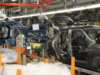 日産の新車登録台数、2か月連続で半減…生産停止の影響残る　11月 画像