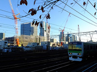 見えてきた！ 品川新駅の骨格、京浜東北線北行きのオーバークロス高架橋 画像