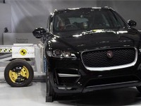ジャガー F-PACE、ユーロNCAPで最高評価の★★★★★ 画像