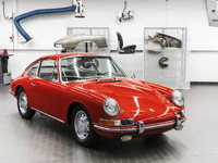 現存最古の911、ポルシェミュージアムに収蔵…「901」と呼ばれた1964年生産車 画像