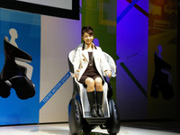 【東京モーターショー07】トヨタ i-REAL を先行公開 画像