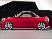 【東京モーターショー07】ダイハツ OFC-1、市販化への障害 画像