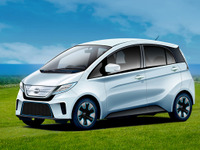 日産、軽自動車タイプのEVを2019年発売か…リーフ技術採用、三菱にも供給 画像