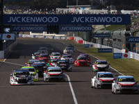 新生「WTCR」の2018年“暫定”カレンダー発表…日本戦は10月末の鈴鹿、スーパーフォーミュラ最終戦との併催か 画像