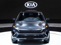 キア、EVコンセプトをCES 2018で発表…16車種の電動化戦略の一環 画像