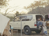 ファッションブランドとリノベーションカーがコラボ…アングリッド×リノカ 画像