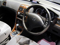 【プジョー『307』】派生モデルについて……1.6リットルモデルの導入か 画像