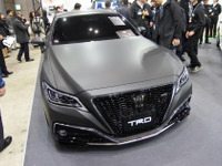 トヨタ、3種類の次期型 クラウン のカスタマイズモデルを出展…東京オートサロン2018 画像