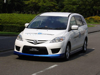 【東京モーターショー07】マツダ プレマシー にRE？…実は水素自動車 画像