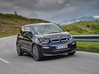 BMW i3 改良新型を発売---フロントマスク刷新でEVらしさを強調、538万円から 画像