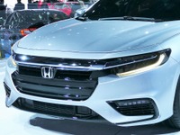 新型 インサイト は新しい”ホンダ顔”…デトロイトモーターショー2018で登場 画像