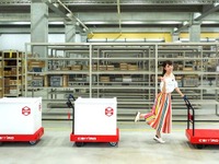 ZMPの物流支援ロボット CarriRo 2018年モデル受注開始…可搬重量1.5倍、Uターン1.5m 画像
