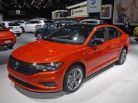 VW ジェッタ 新型 に「Rライン」、スポーティ仕様を設定…デトロイトモーターショー2018 画像