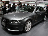 【東京モーターショー07】アウディ A4 日本登場 画像