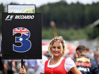 F1開幕前の衝撃、「グリッドガール」廃止で気になる観客動員数［新聞ウォッチ］ 画像