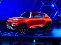 スズキが次世代の小型SUV、フューチャーS を発表…デリーモーターショー2018 画像