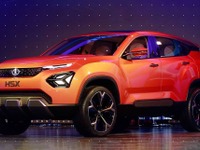 ジャガー・ランドローバーと兄弟車、タタのSUVコンセプト…デリーモーターショー2018 画像