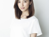 女優の真野恵里菜がガリバーの新CMに起用される 画像