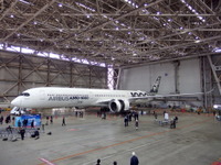 エアバス最大・最新、A350-1000 が東京羽田に着陸 画像