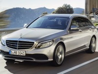メルセデスベンツ Cクラス 改良新型、部分自動運転が進化…ジュネーブモーターショー2018で発表へ 画像