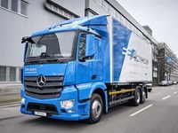 メルセデスベンツの大型EVトラック、eアクトロス …2021年から量産へ 画像