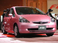 【新聞ウォッチ】テロのおかげ!? ホンダ『フィット』増産可能に 画像