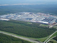 PSA、フランス貿易収支に最も貢献した自動車メーカーに　2017年 画像