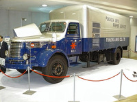 【東京トラックショー07】商用車とその周辺機器や部品メーカー174社が出展 画像