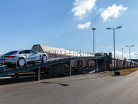 ポルシェ、完成車の輸送を鉄道へ段階的にシフト…CO2を6000トン以上削減へ 画像