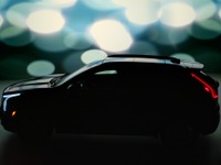キャデラックの小型SUV『XT4』、ニューヨークモーターショー2018で発表へ…ティザーイメージ 画像