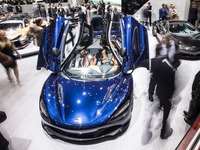 マクラーレン 720S に MSO 仕様、サーキット向けコネクト採用…ジュネーブモーターショー2018 画像